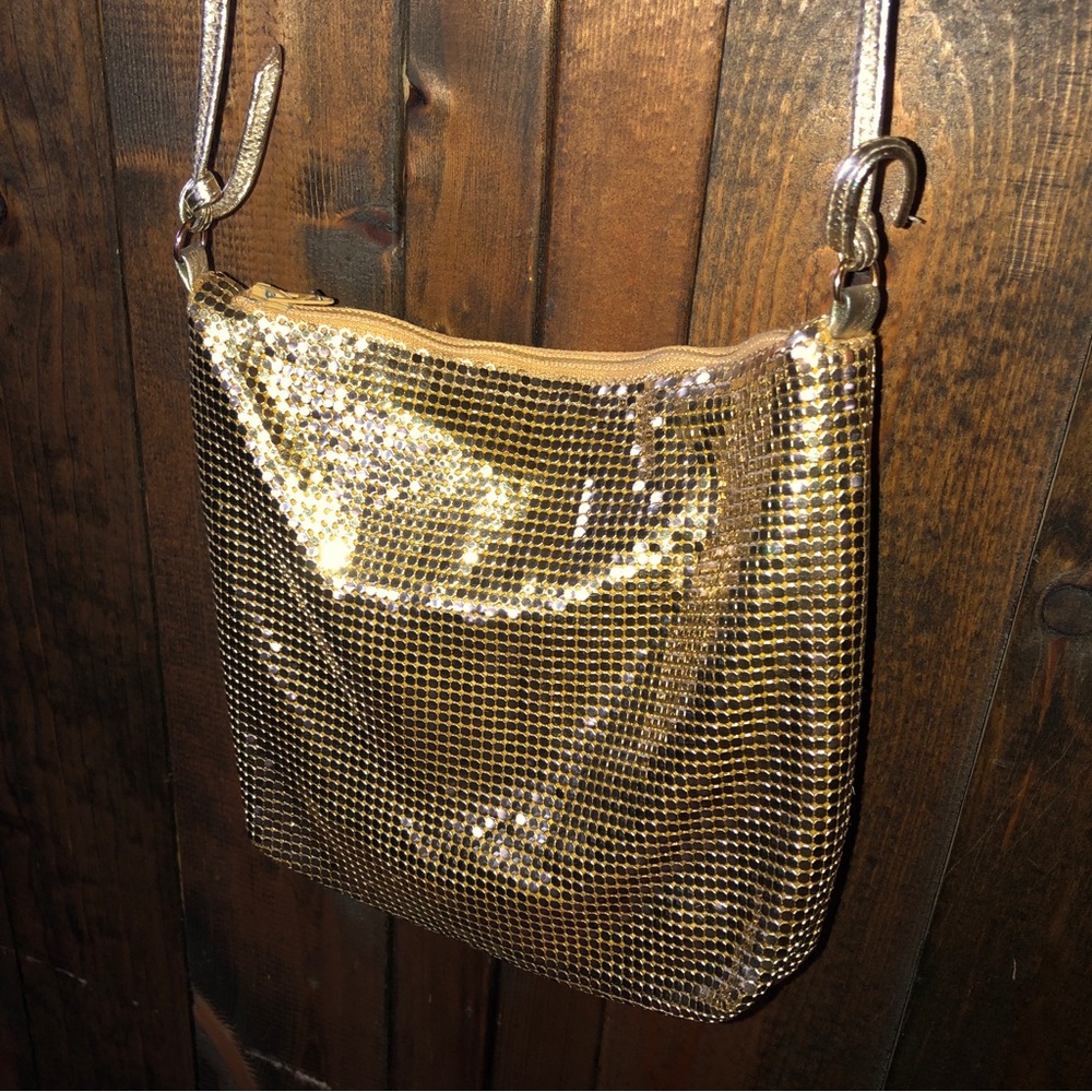 Vintage Gold mesh Whiting & Davis cross-body purse ✨
